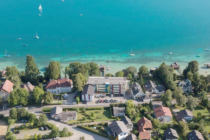 Hotel für 2 Personen, mit Balkon und Terrasse sowie Garten und Sauna in Seewalchen am Attersee - 3