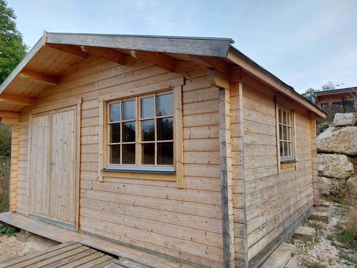 Tente pour 4 personnes, avec vue et jardin dans le Jura - 4