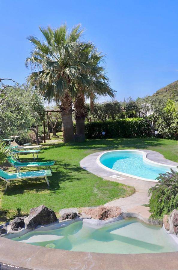 Chambre d’hôte pour 2 personnes, avec jardin ainsi que piscine et vue à Forio - 3