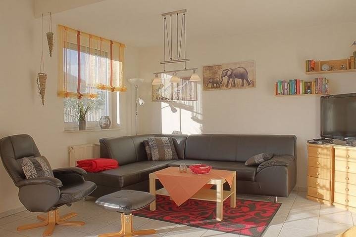 Ferienhaus mit Meerblick für 5 Personen, mit Terrasse und Garten