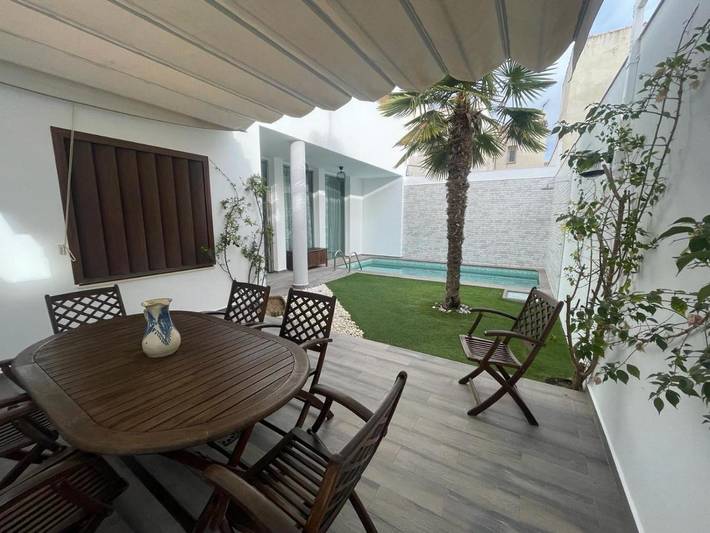 Casa rural para 10 personas, con Terraza además de Jardín y Piscina en La Loma