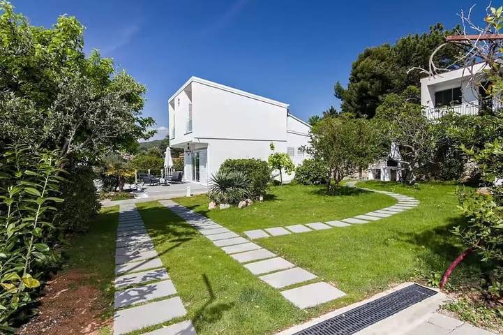 Ferienhaus für 4 Personen, mit Sauna und Balkon, mit Haustier in Punat