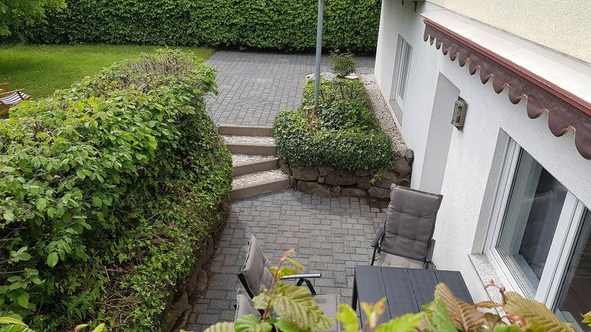 Ferienwohnung für 3 Personen, mit Terrasse und Garten sowie Ausblick in Heimbach - 2