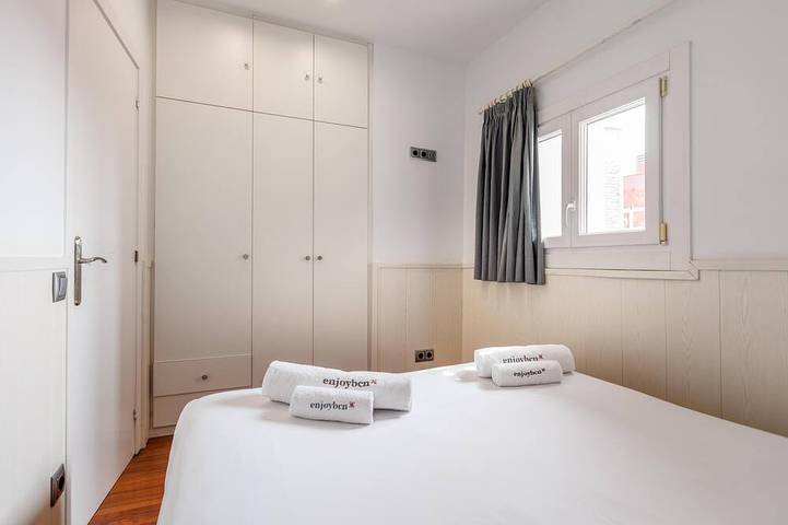 Appartement entier, Penthouse avec terrasse privée au cœur du quartier du Born in Barcelona Centre, Barcelone
