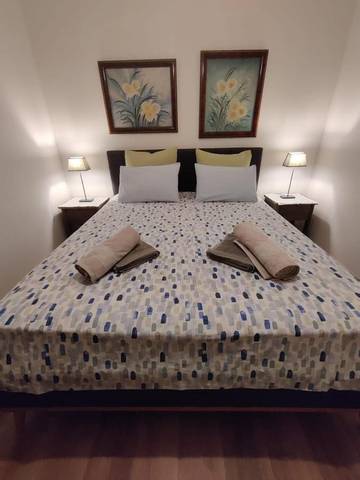Cottage pour 2 personnes, avec jardin ainsi que vue et terrasse à Blanquefort