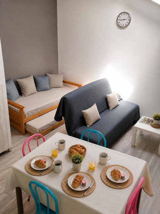 Gîte pour 3 personnes, avec vue et terrasse dans Salin-de-Giraud - 2