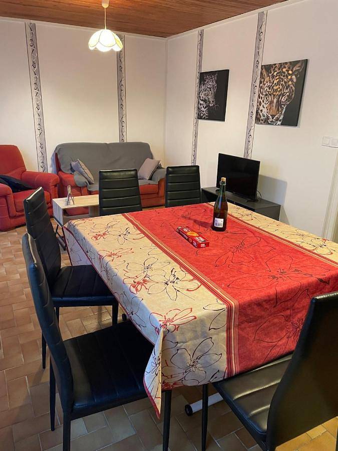 Location de vacances pour 5 personnes, avec jardin à Priziac - 2