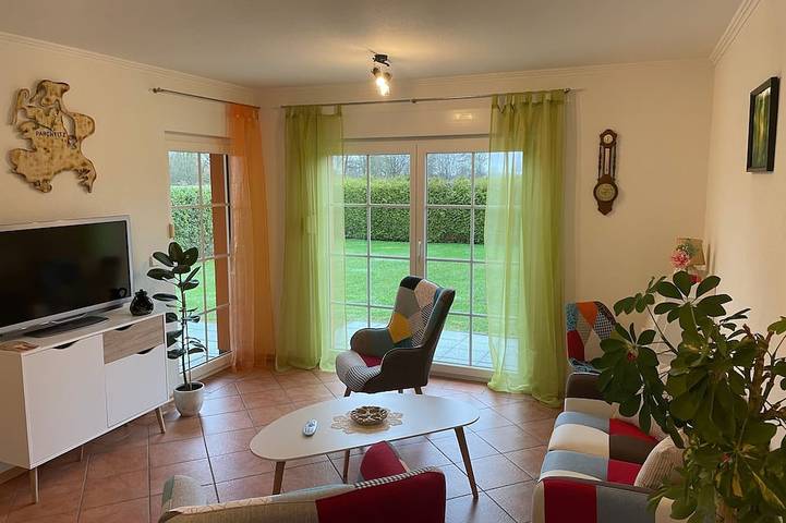 Ferienwohnung für 3 Personen, mit Terrasse und Garten - 1