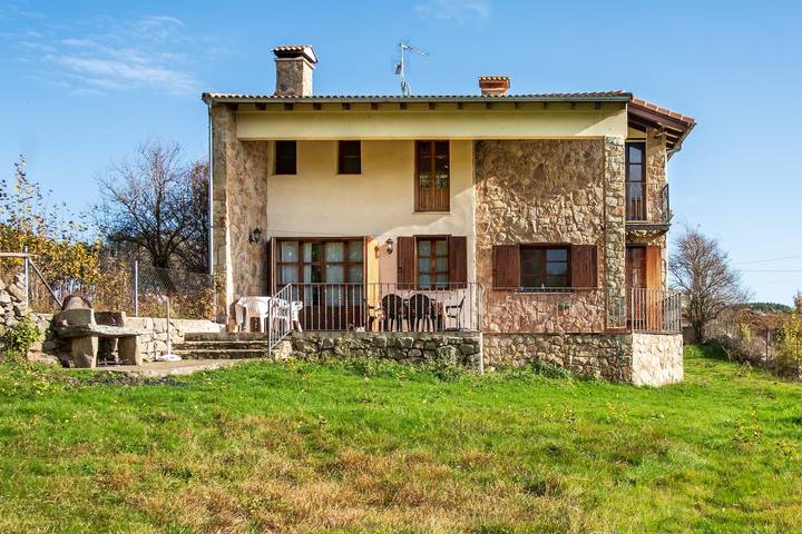 Casa rural para 8 personas, con Balcón y Jardín en Barco de Ávila-Piedrahita