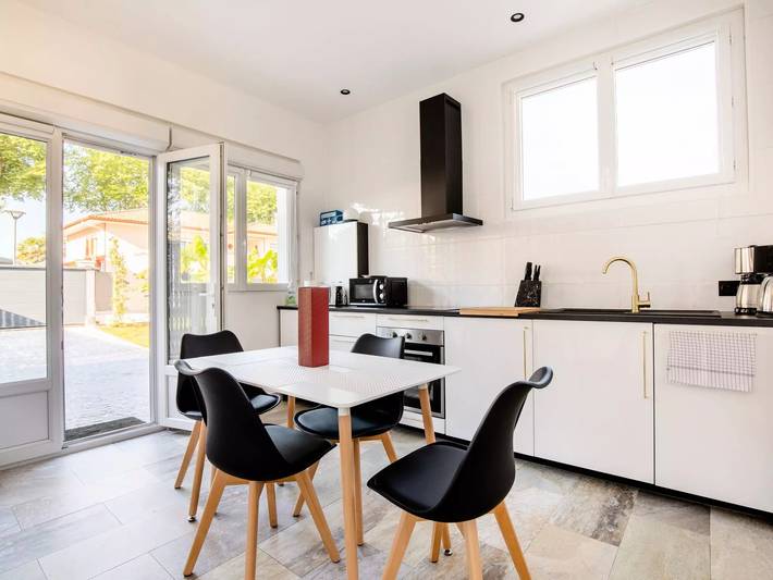 Location de vacances pour 2 personnes, avec jardin à Saint-Martin-de-Seignanx