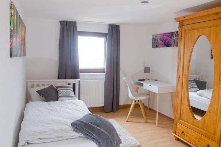 Ferienhaus für 6 Personen, mit Terrasse und Garten an der Rhön - 3