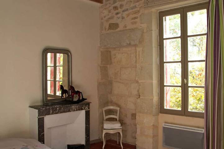 Location de vacances pour 9 personnes, avec jardin et terrasse à Aimargues - 2