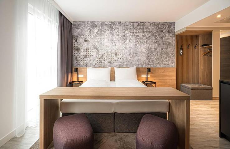 Aparthotel para 3 personas, con vistas y jardín, Se admiten mascotas - 1