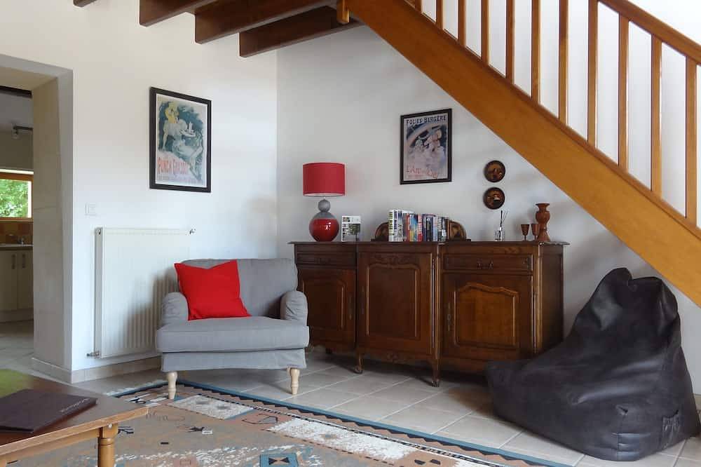 Le Roitelet - gîte avec piscine in Sauzé-Vaussais, Région de Niort