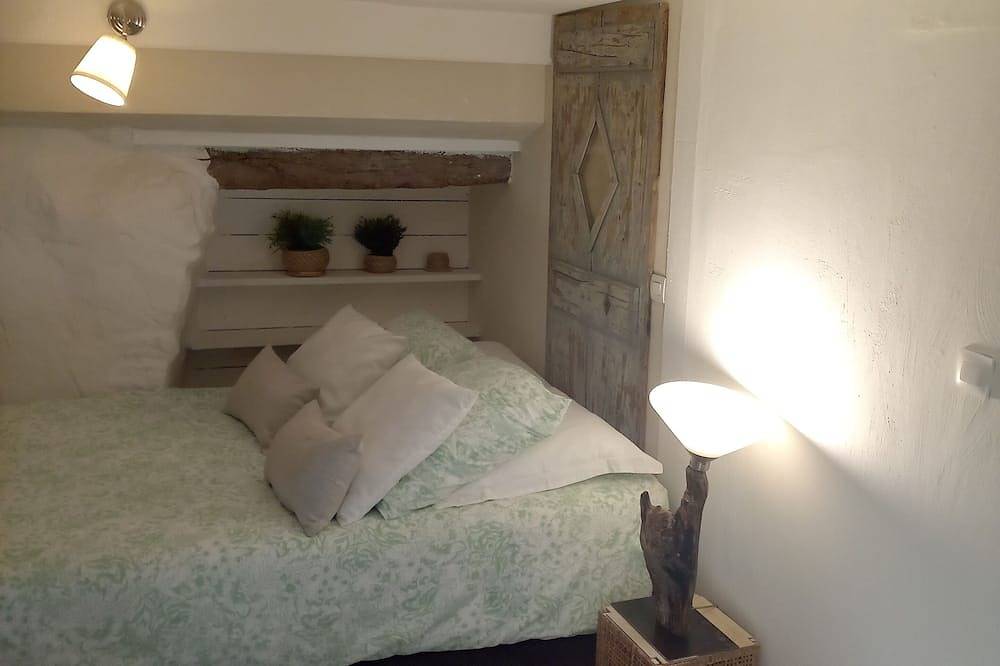 Apartamento entero, \"Le Temps Suspendu\"studio de Charme3,filet de Détente Suspendu in Malaucène, Parque natural regional del Mont Ventoux