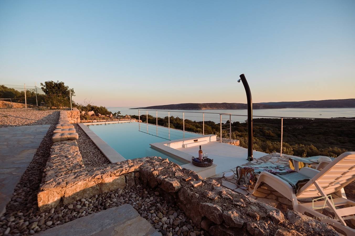 Steinvilla Heritage House Jure mit Pool und Meerblick auf Krk in Krk Stadt, Krk