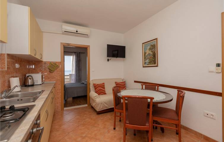 Ferienwohnung für 4 Personen, mit Terrasse in Makarska - 4