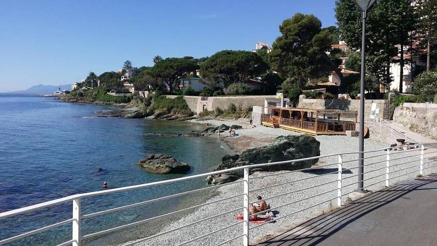 Appartement de vacances pour 6 personnes, avec Balcon et Terrasse ainsi que Jardin et Vue