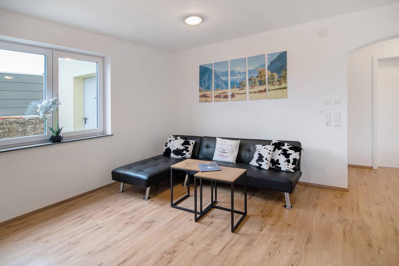 Hel lägenhet, Apartment 'Fewo Bergblickle' with Mountain View, Shared Pool and Wi-Fi in Neukirch, Region Bodensee-Oberschwaben