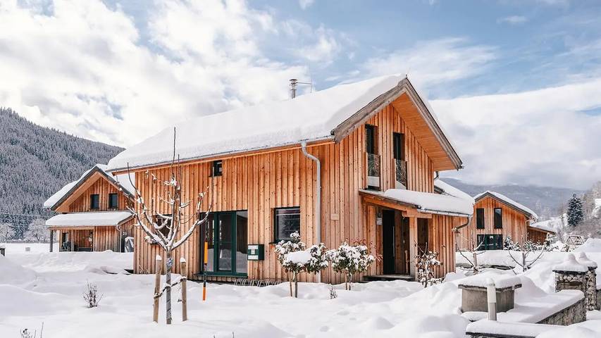 Chalet für 8 Personen, mit Whirlpool und Terrasse sowie Garten und Sauna in Murau