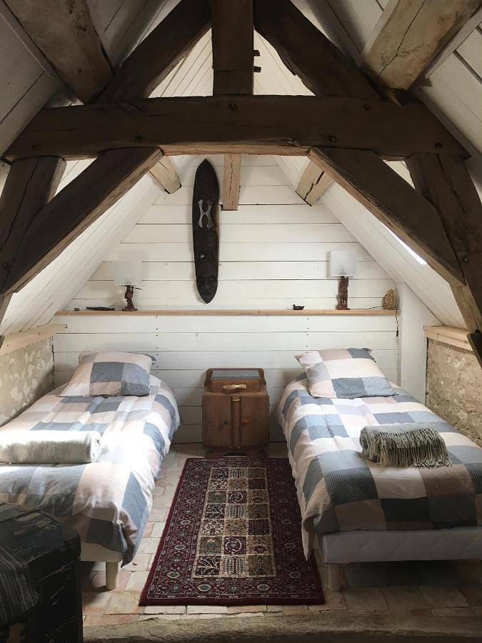 Location de vacances pour 5 personnes, avec vue et jardin à Écommoy - 2