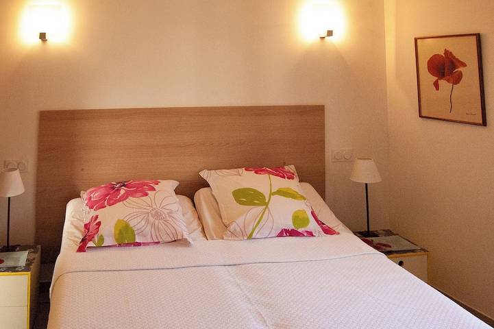 Chambre d’hôte pour 2 personnes, avec Jardin à Céret - 3