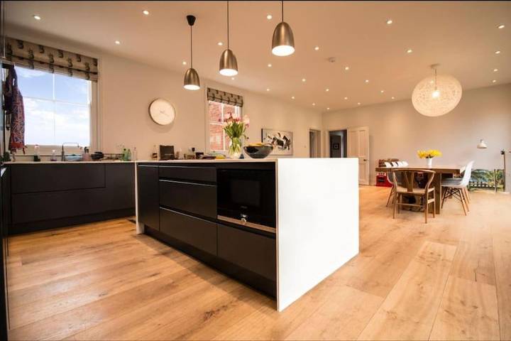 Holiday home for 8 people, with hot tub and garden, with pets - 1