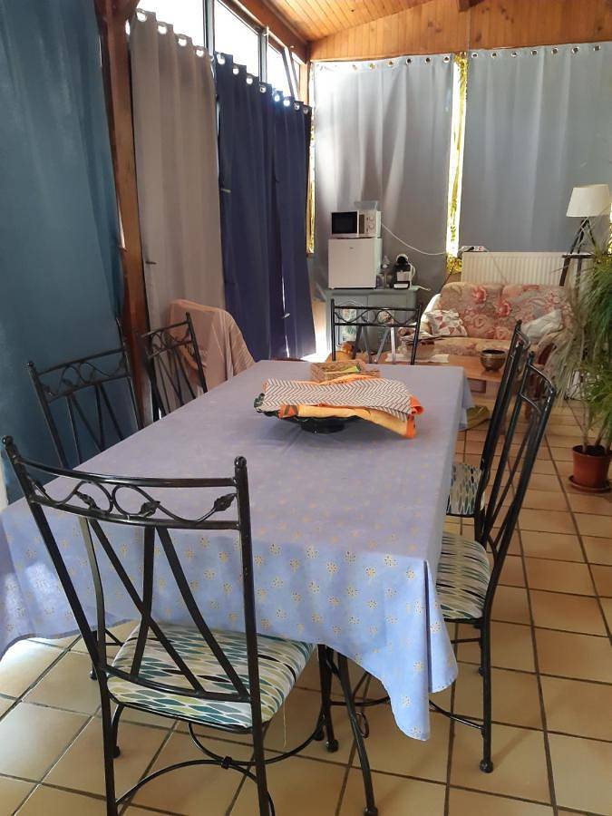 Chambre d’hôte pour 2 personnes, avec piscine ainsi que vue et jardin dans Saône-et-Loire - 3