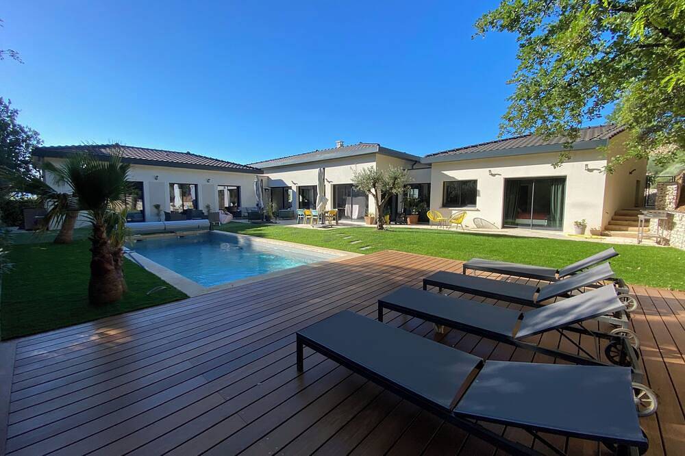 Maison De Vacances pour 8 Personnes dans Montélimar, Région de nyons