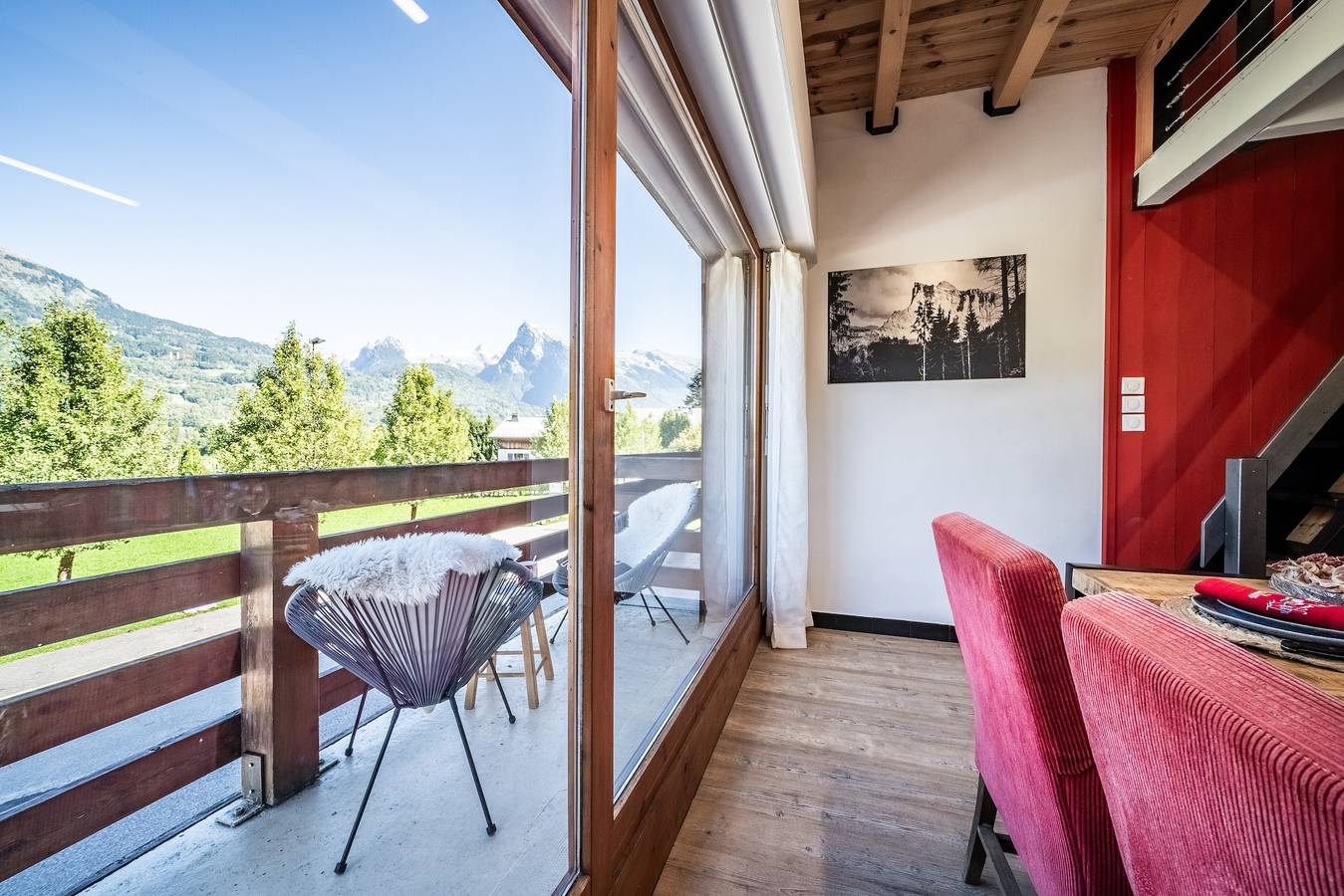 Apartamento entero, Apartamento 'Vue Magnifique' con vistas a la montaña, Wi-Fi y aire acondicionado in Station de Morillon, Grand Massif