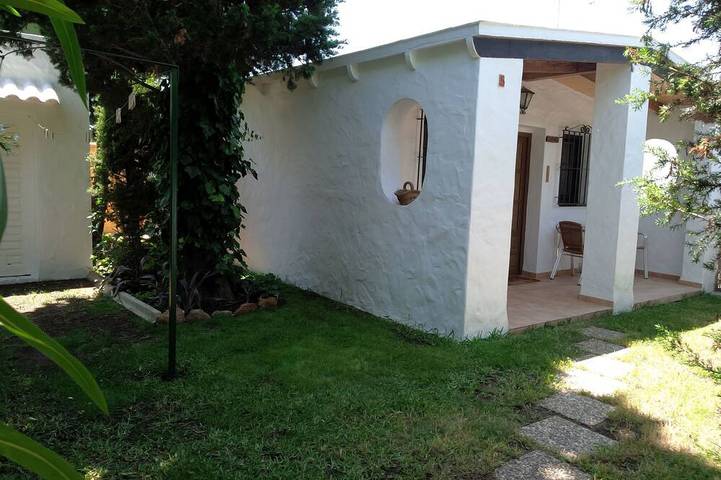 Casa de vacaciones para 3 personas, con piscina y jardín - 1