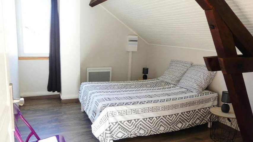 Location de vacances pour 8 personnes, avec jardin et vue à Chantenay-Saint-Imbert - 4