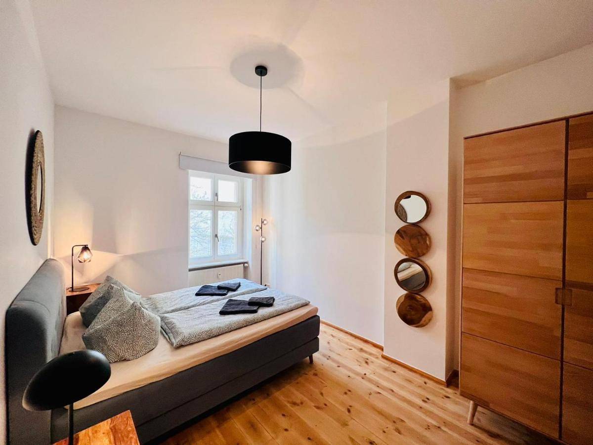 Ganze Wohnung, Alte Schönhauser Lux in Mitte Berlin, Berlin