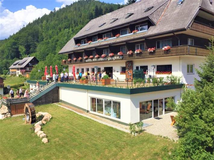 Hôtel pour 2 personnes, avec terrasse et jardin, animaux acceptés