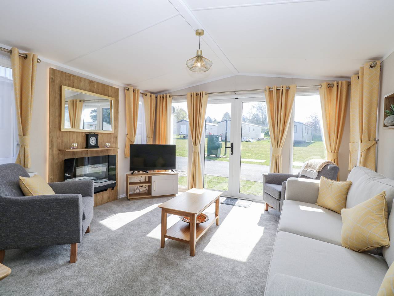 The Honey Pot Retreat in Fritton and Saint Olaves, Great Yarmouth