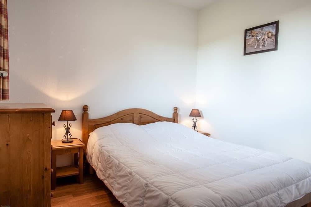 Appartement entier, Remise en forme, balcon, parking, télévision, casier à ski, 45m², Super Besse in Lac Pavin, Besse-et-Saint-Anastaise