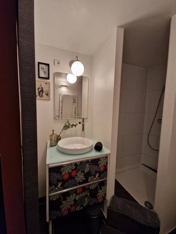 Appartement entier, One-Bedroom Apartment in Talence, Région de Bordeaux