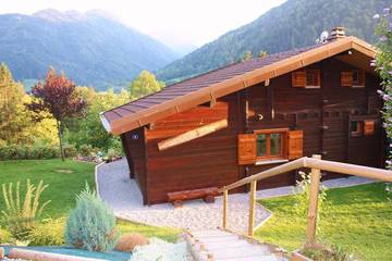 Maison de campagne pour 4 personnes, avec terrasse et jardin à Thônes