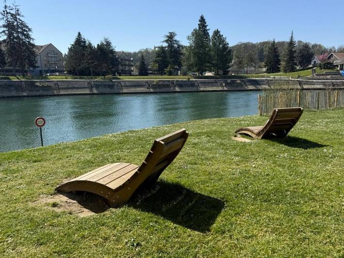 Hôtel pour 2 personnes, avec vue sur le lac et terrasse ainsi que vue et sauna à La Ferté-sous-Jouarre - 4