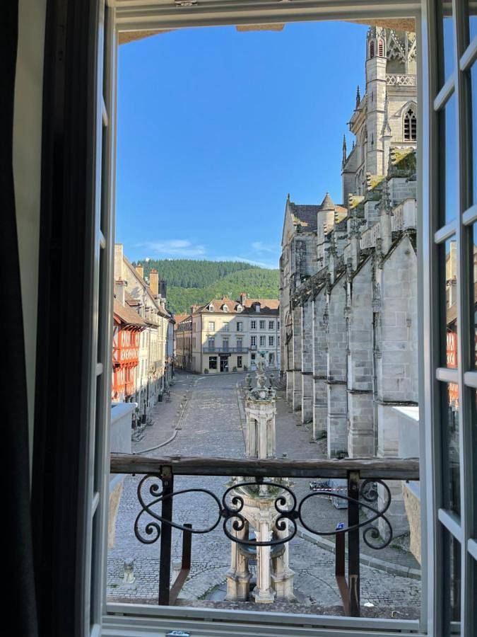 Appartement entier, One-Bedroom Apartment in Autun, Région d'Autun