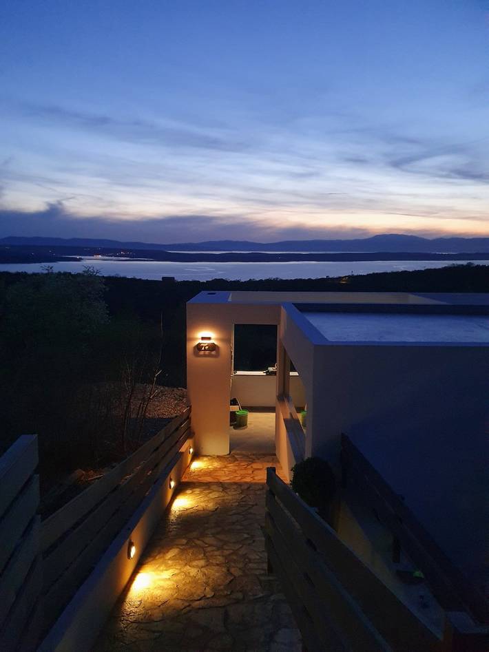 Villa für 4 Personen, mit Whirlpool und Terrasse in Crikvenica - 3