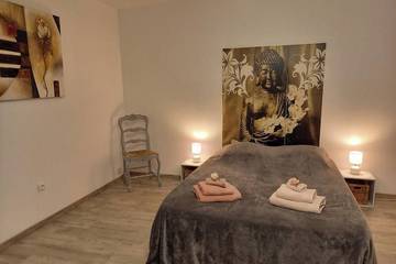 Appartement De Vacances pour 2 Personnes dans Salon-de-Provence, Région d'Aix-en-Provence, Photo 1