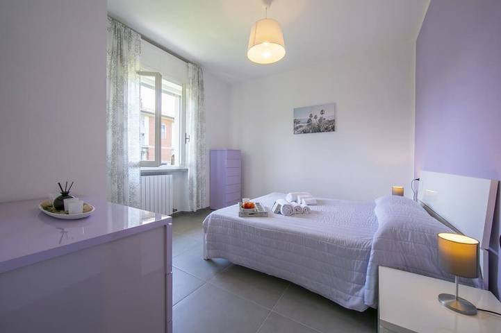 Ferienwohnung für 5 Personen, mit Garten und Terrasse in Marina di Massa - 3
