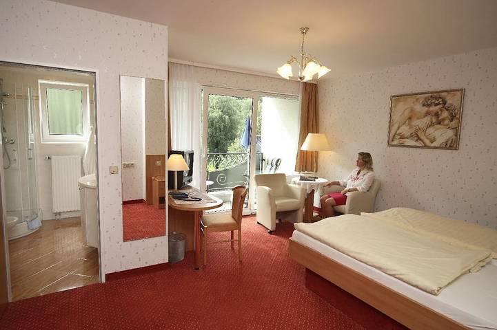 Ferienhaus für 3 Personen, mit Garten und Sauna sowie Balkon