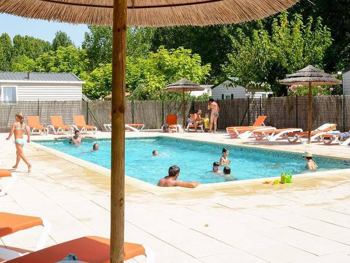 Camping Les Fouguieres - Mobilhome 2 personas - Premium - Cottage - Cahita - Climatise - 1 Habitación in Carcès, Región Brignoles