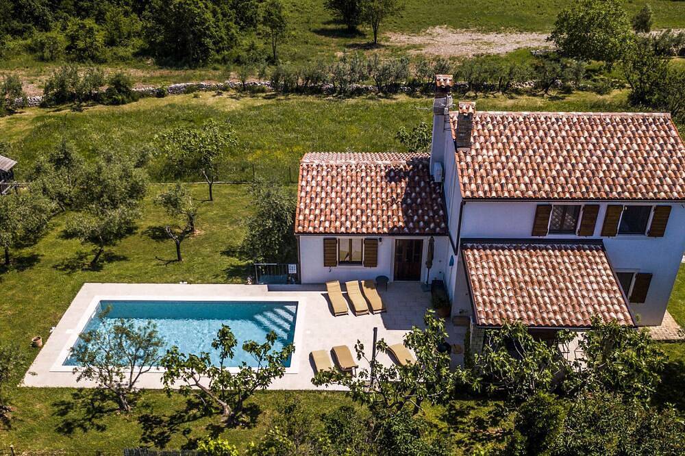 Casa vacanza a Rakalj a partire da 201€ a notte
