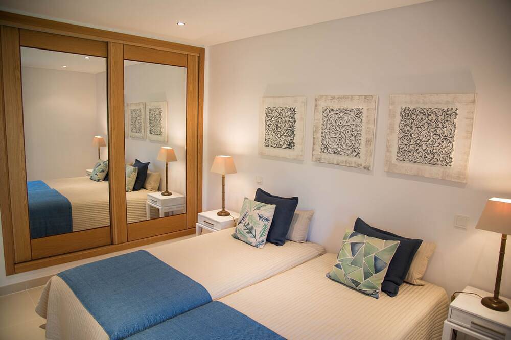 Luxury Villa w/ private garden & pool -  great view, quiet and close to beach in Almancil, Faro District