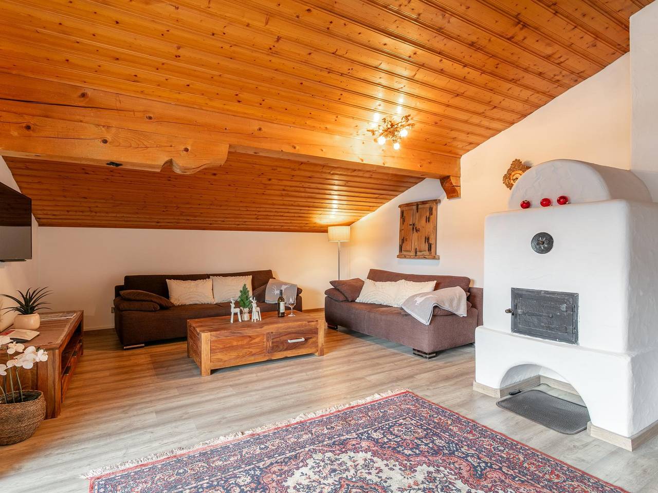 Ganze Wohnung, Familienfreundliche Ferienwohnung in Skibusnähe in Reith bei Kitzbühel, Kitzbüheler Alpen