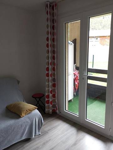Gîte pour 4 personnes, avec balcon à Le Lauzet-Ubaye