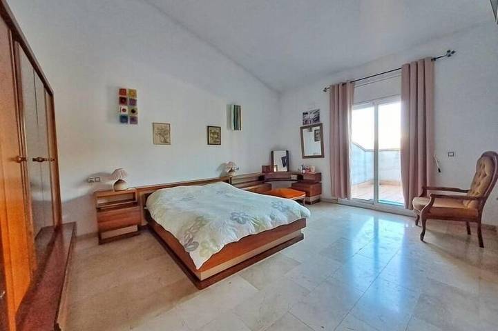 Villa Xaloc · 6 bedrooms · 9 beds · 3 baths in Maçanet de la Selva, Costa Brava